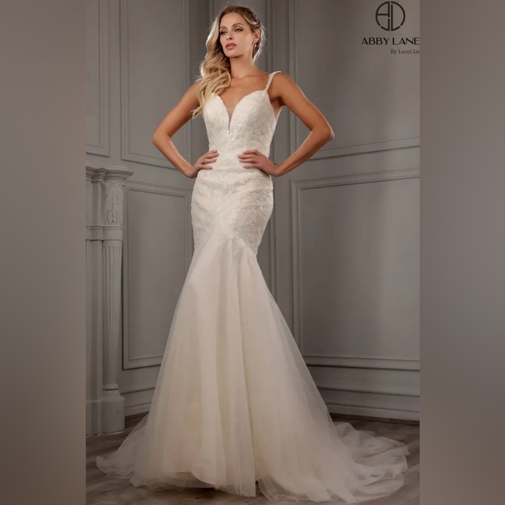 🚨 LAST CALL BRIDAL SALE! LISTINGS WILL BE DELETED MAY 3rd. MOVING TO NEW WEBSITE